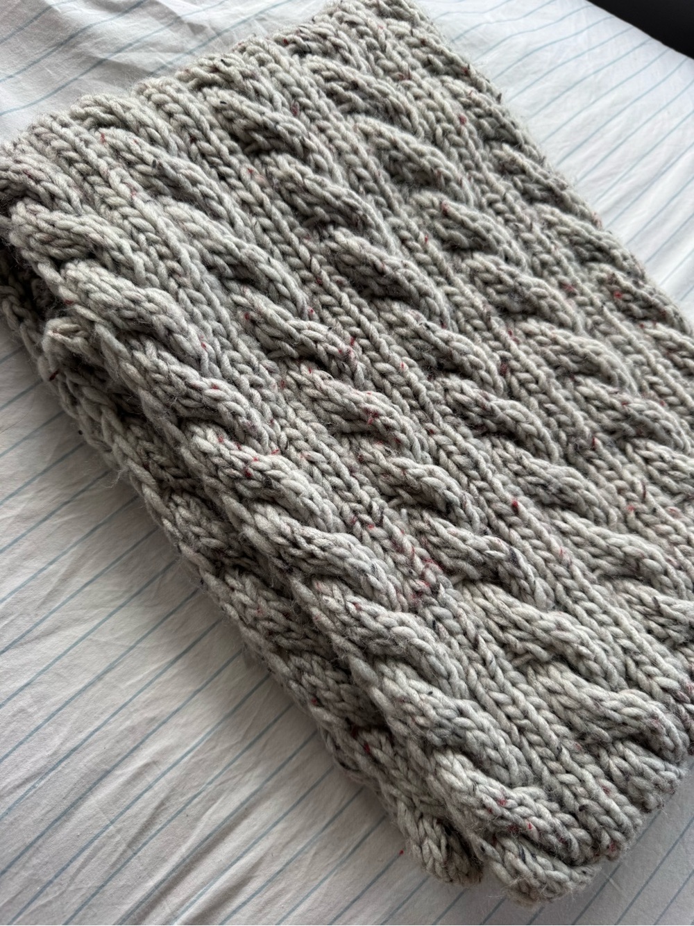 Chunky Cable Knit Scarf in Light Gray with Colour Flecks - Picture 5 of 5